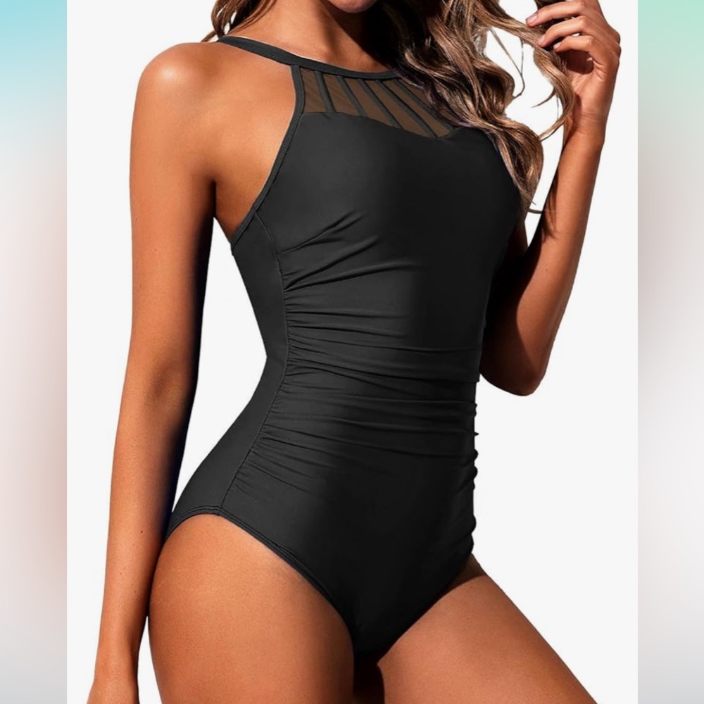 🔥NWT HOLIPICK black one piece halter top Push-up pad swimsuit . L